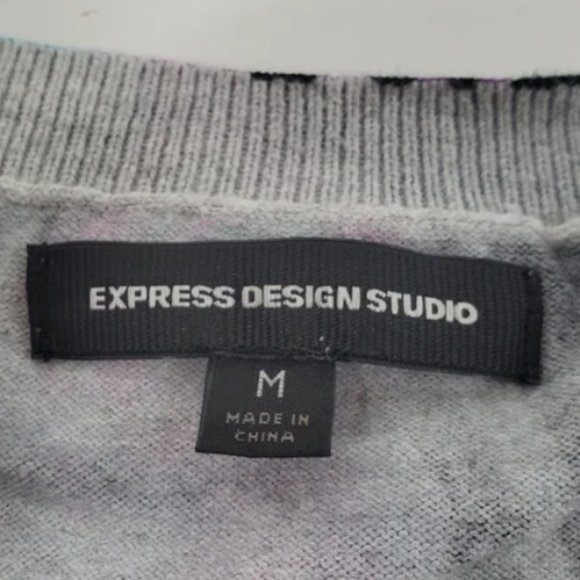 Express Design Studio Abstract Pink, Purple, Blue & Black 3/4 Sleeve Sweater - Picture 4 of 5